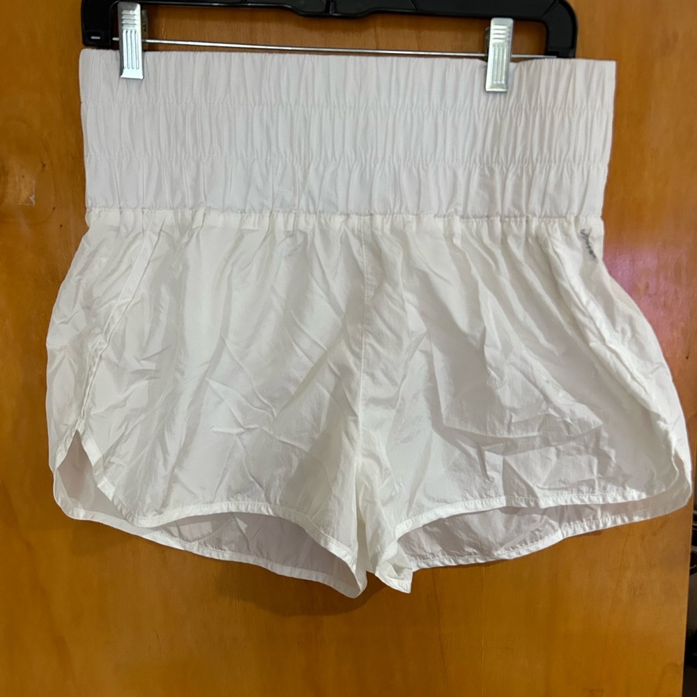 Free People The Way home shorts in white!